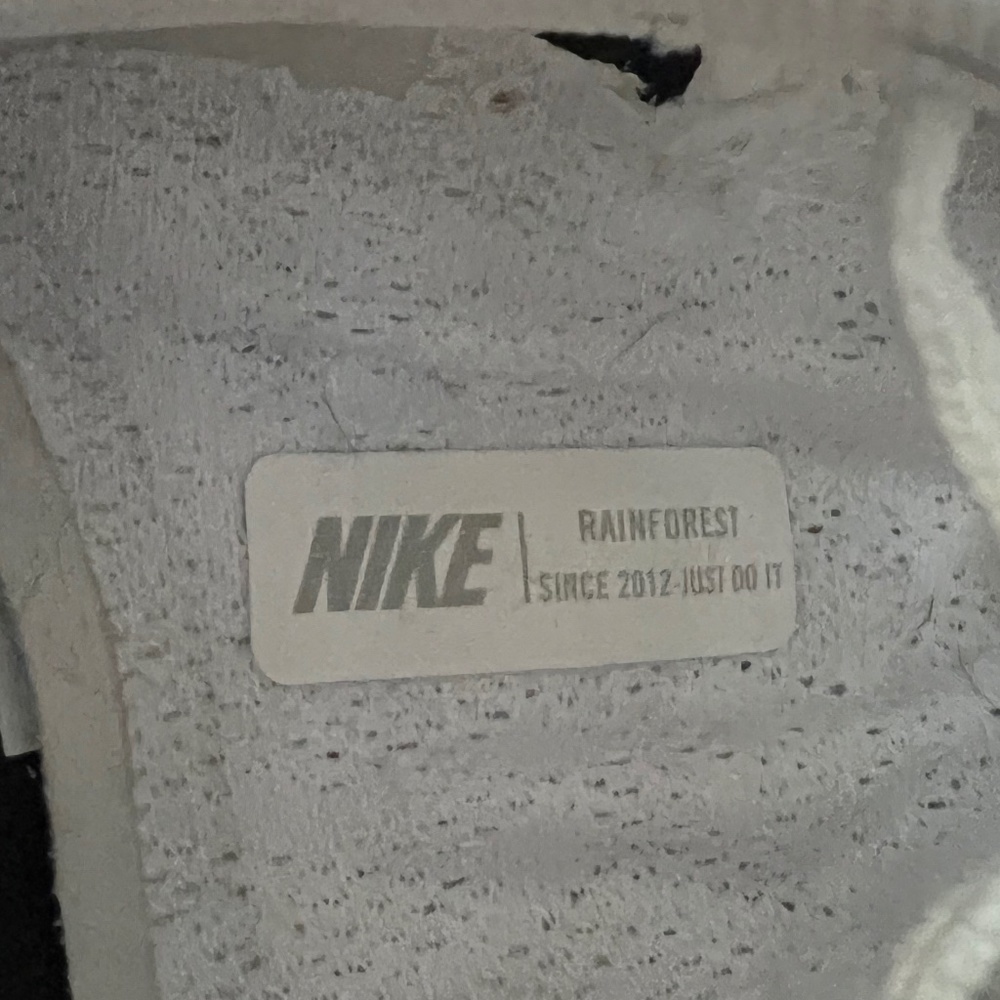Custom RainforestQA Nike Air Zoom - Green Check - Like New - Picture 2 of 2